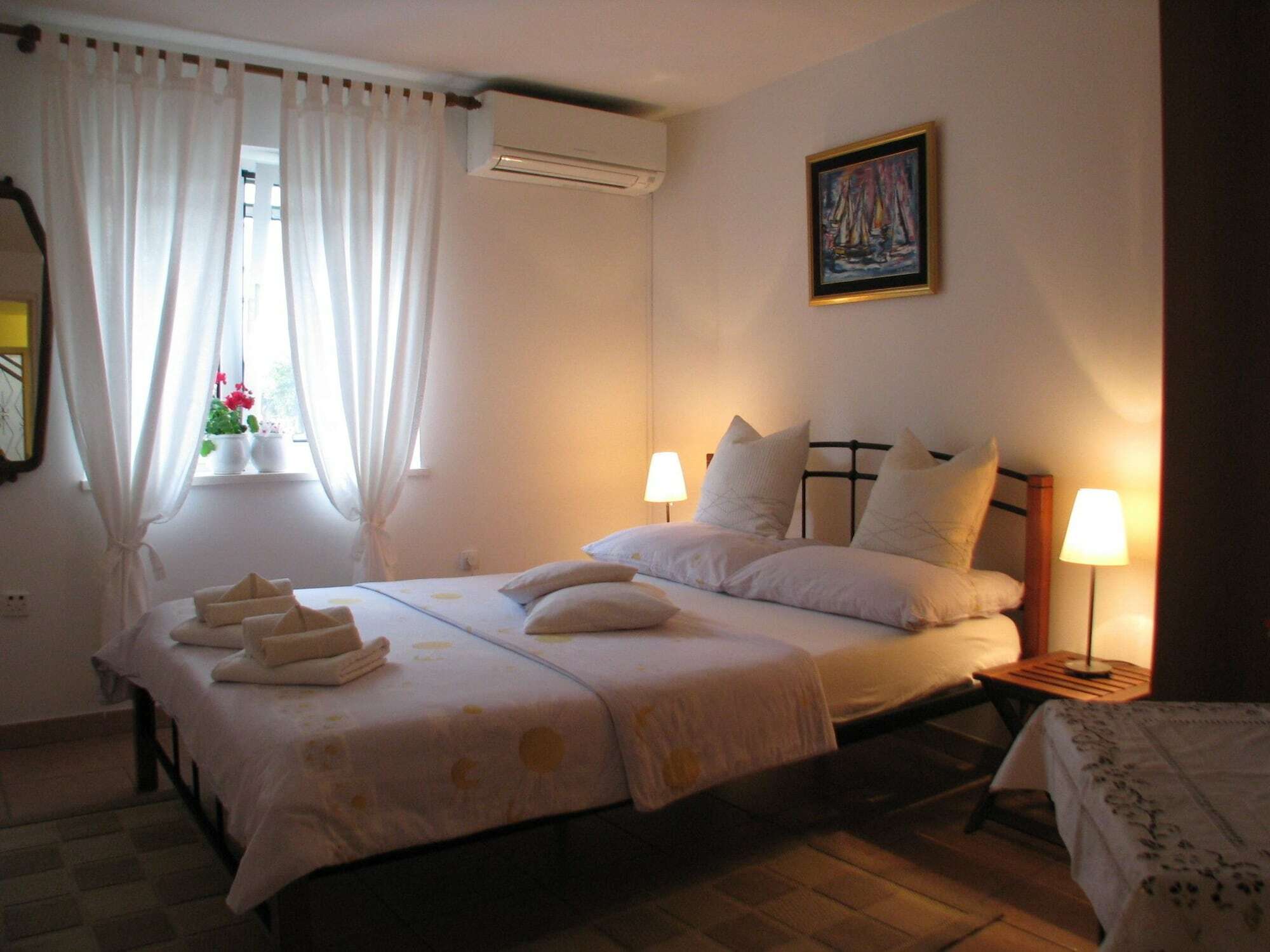 Split Center Suites Ngoại thất bức ảnh