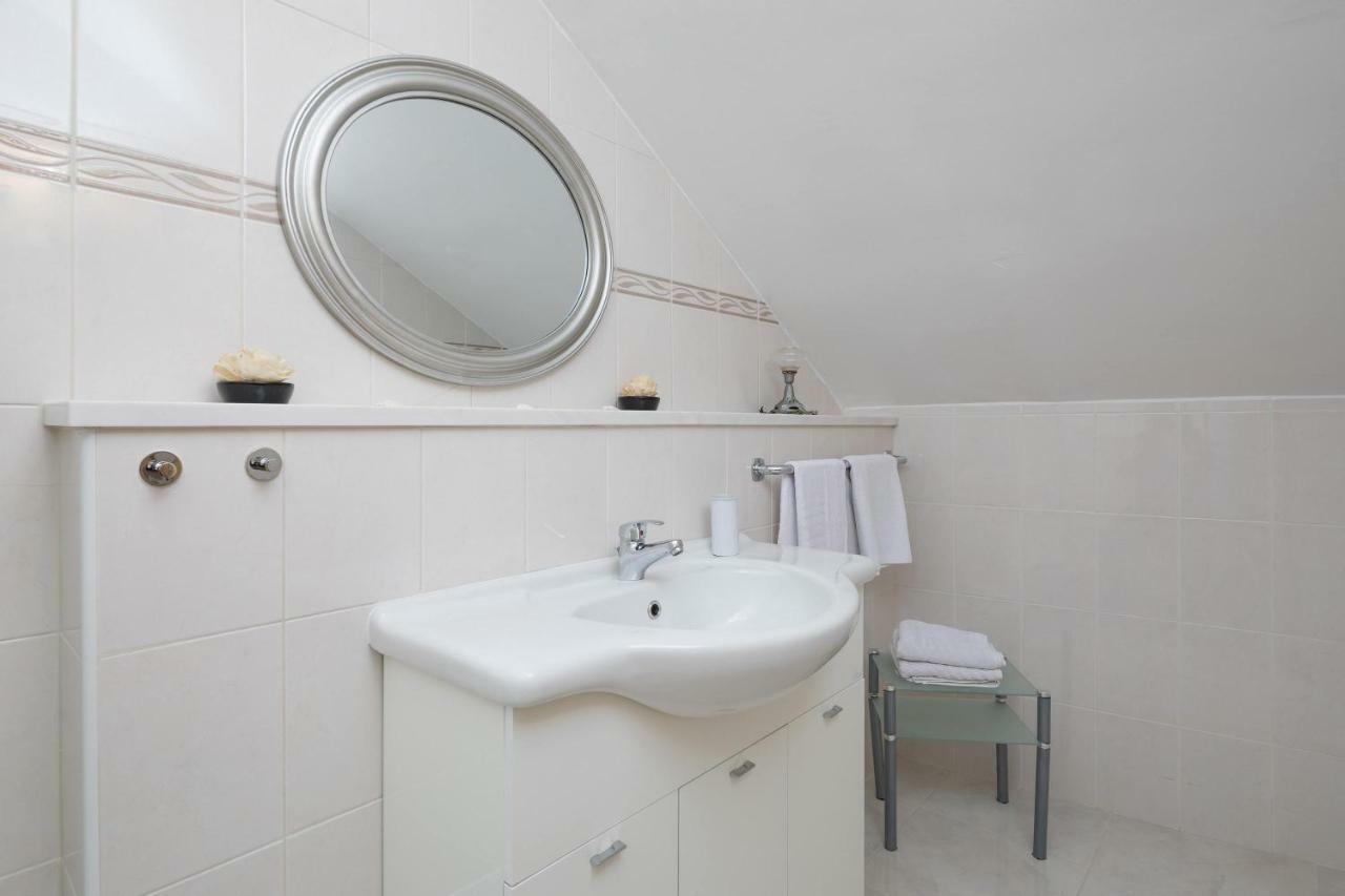 Split Center Suites Ngoại thất bức ảnh